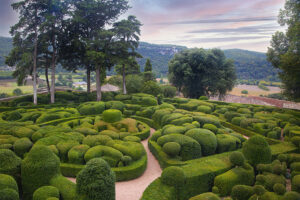 Chateau Marqueyssac - Photo by Ron Miller - ronmiller.com